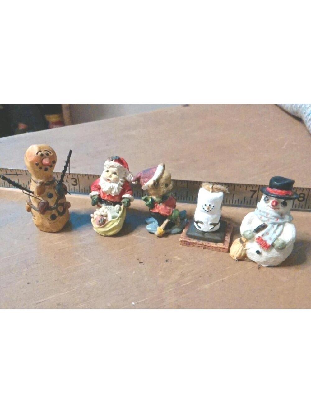 Vintage Lot of 5 Miniature Mini Resin Christmas Figurines 3/4"